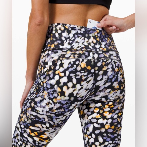 Lululemon Fast and Free Tight II 25" *Non-Reflective size 4 - Picture 7 of 16